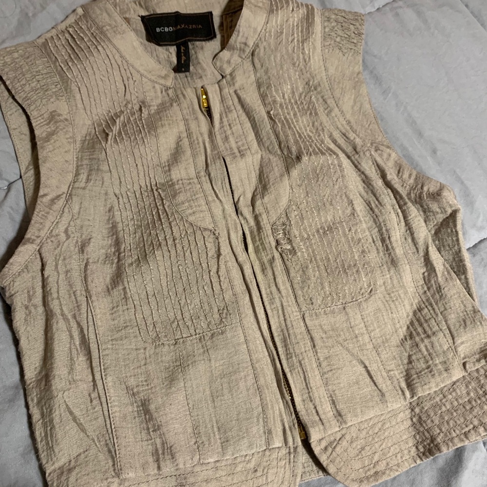 BCBG VEST